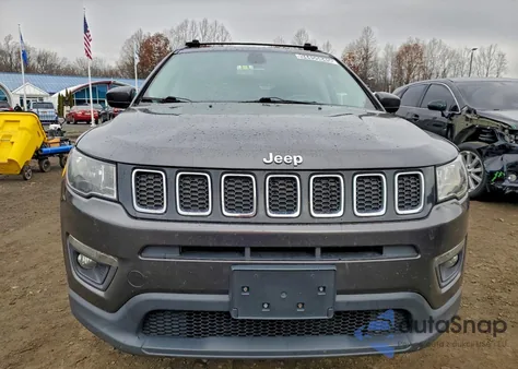 2020 Jeep Compass Latitude z USA, uszkodzony, nr VIN 3C4NJDBB6LT112379